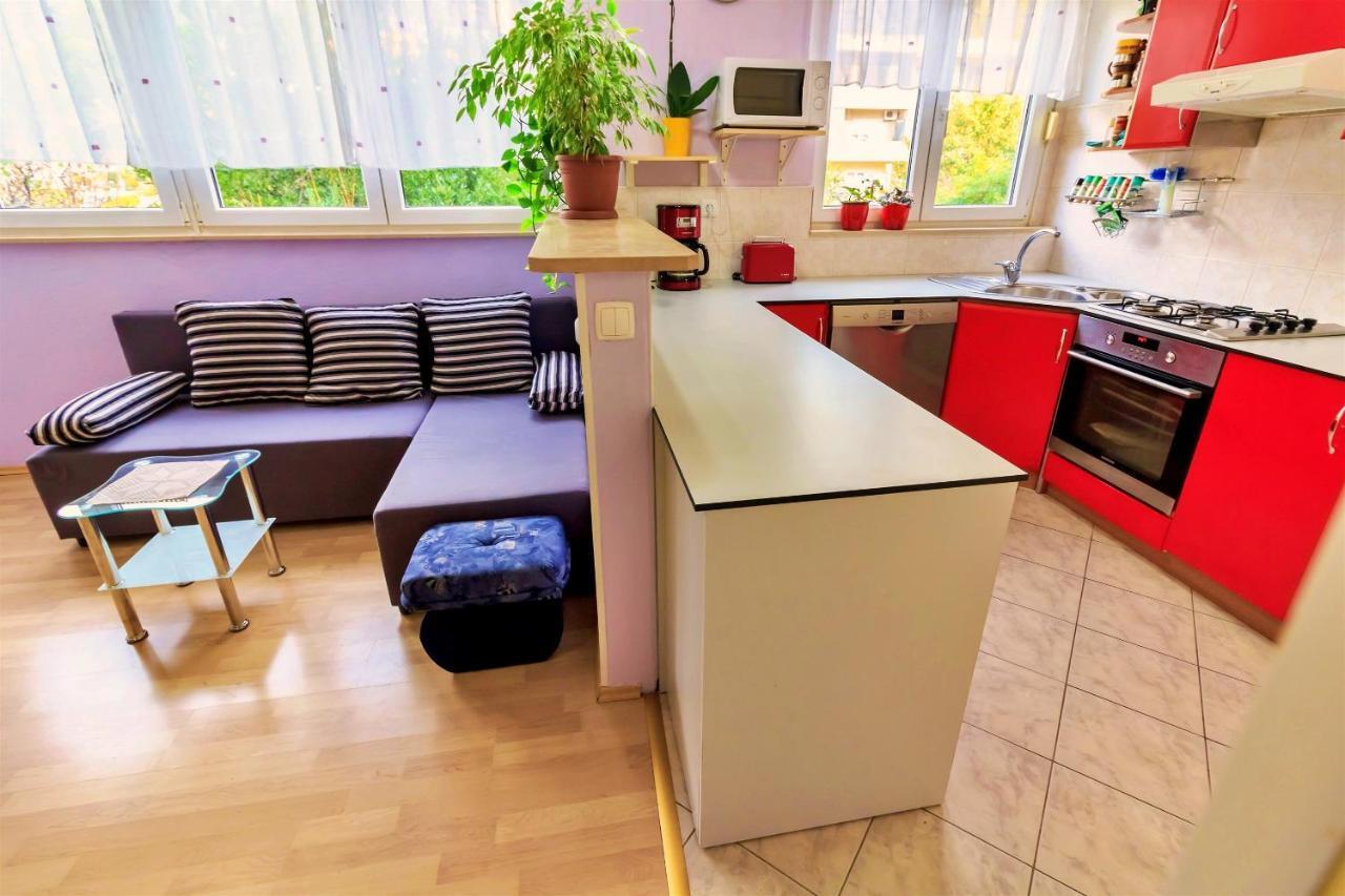 Apartment Anita Omis Exterior photo